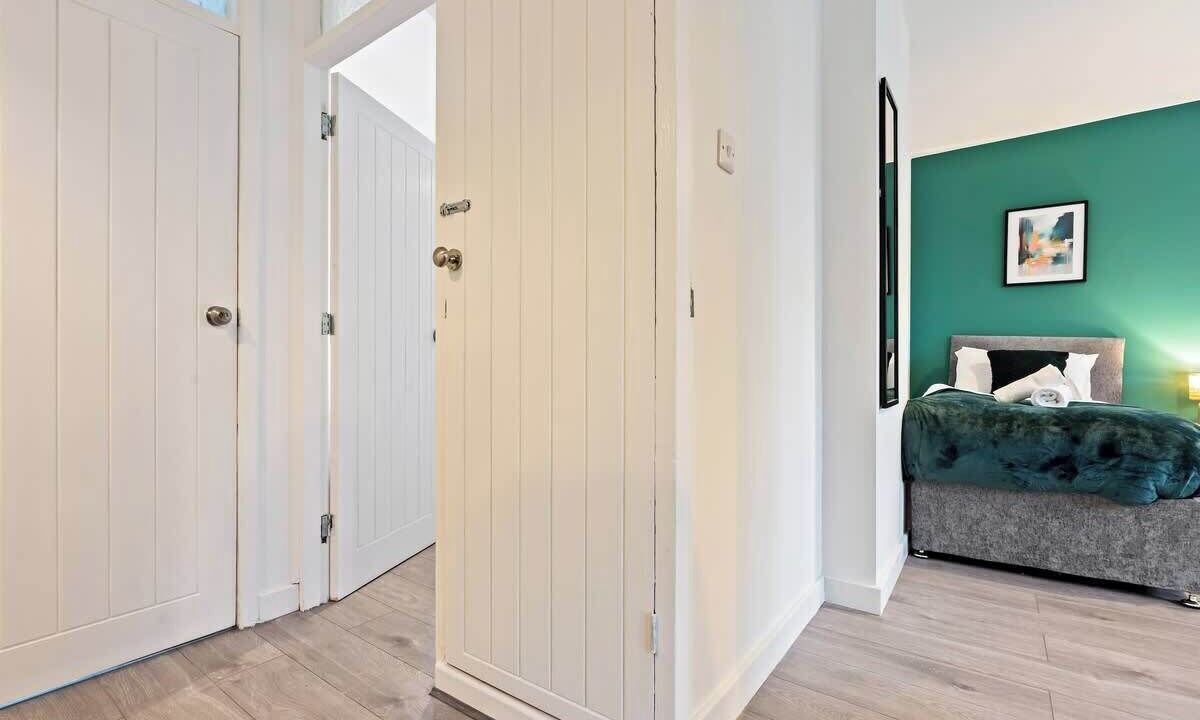 Photo of Bedroom in Cradley