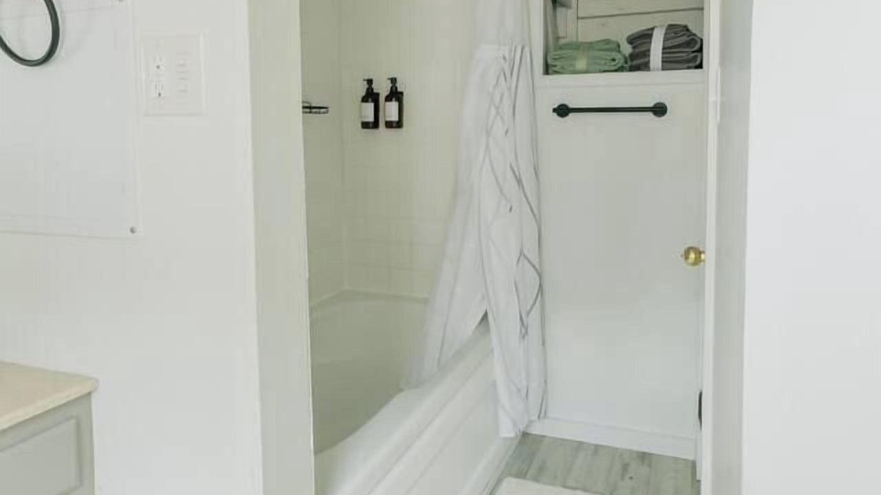 Photo of Bathroom in Bellefonte