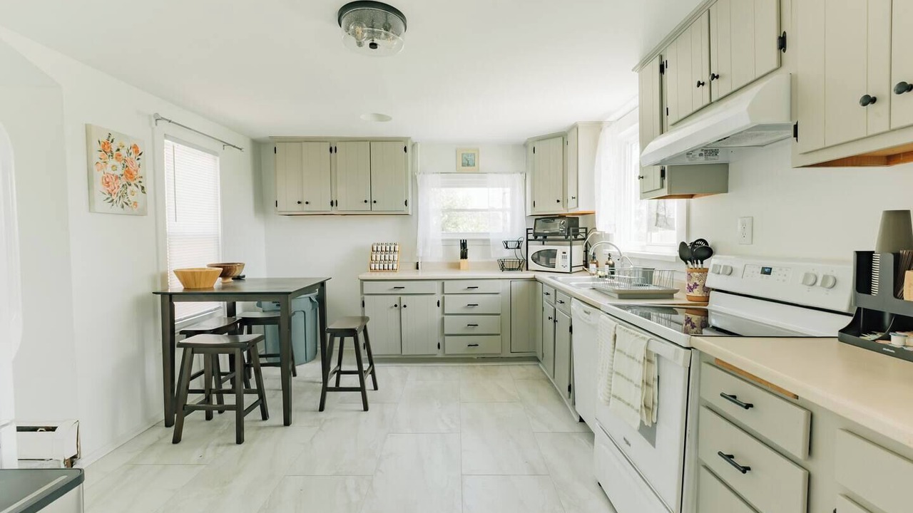 Photo of Others in Bellefonte