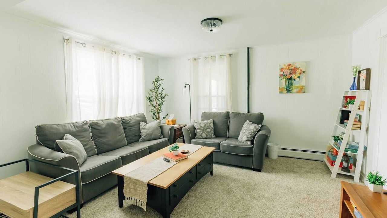 Photo of Livingroom in Bellefonte