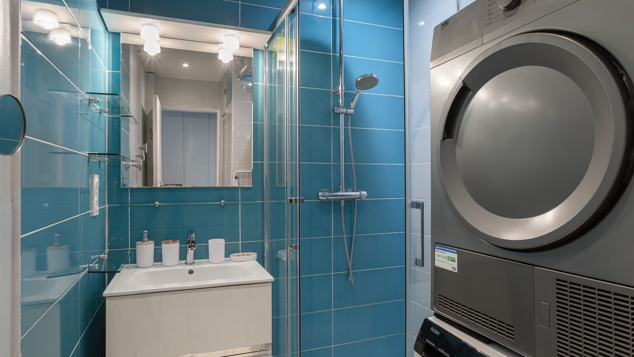 Photo of Bathroom in Colombier - Champ de Mars