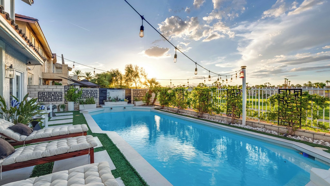 Photo of Outdoor in Green Valley