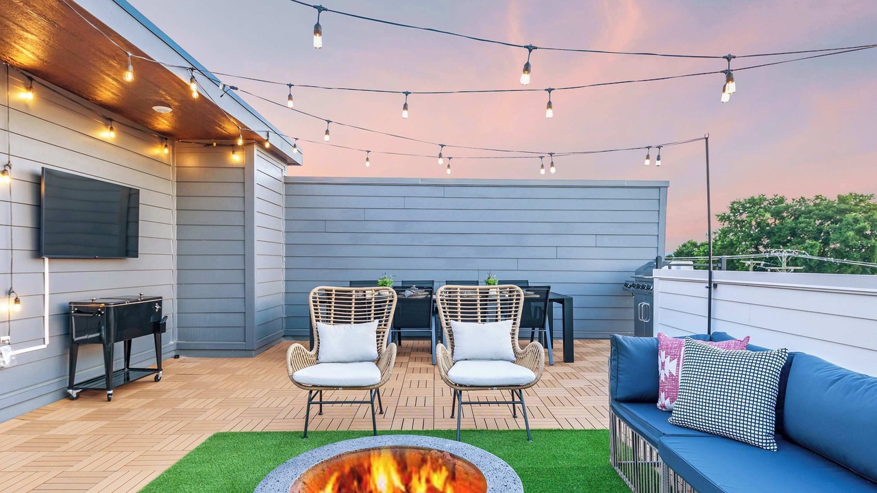 Photo of Outdoor in Hurwood Heights