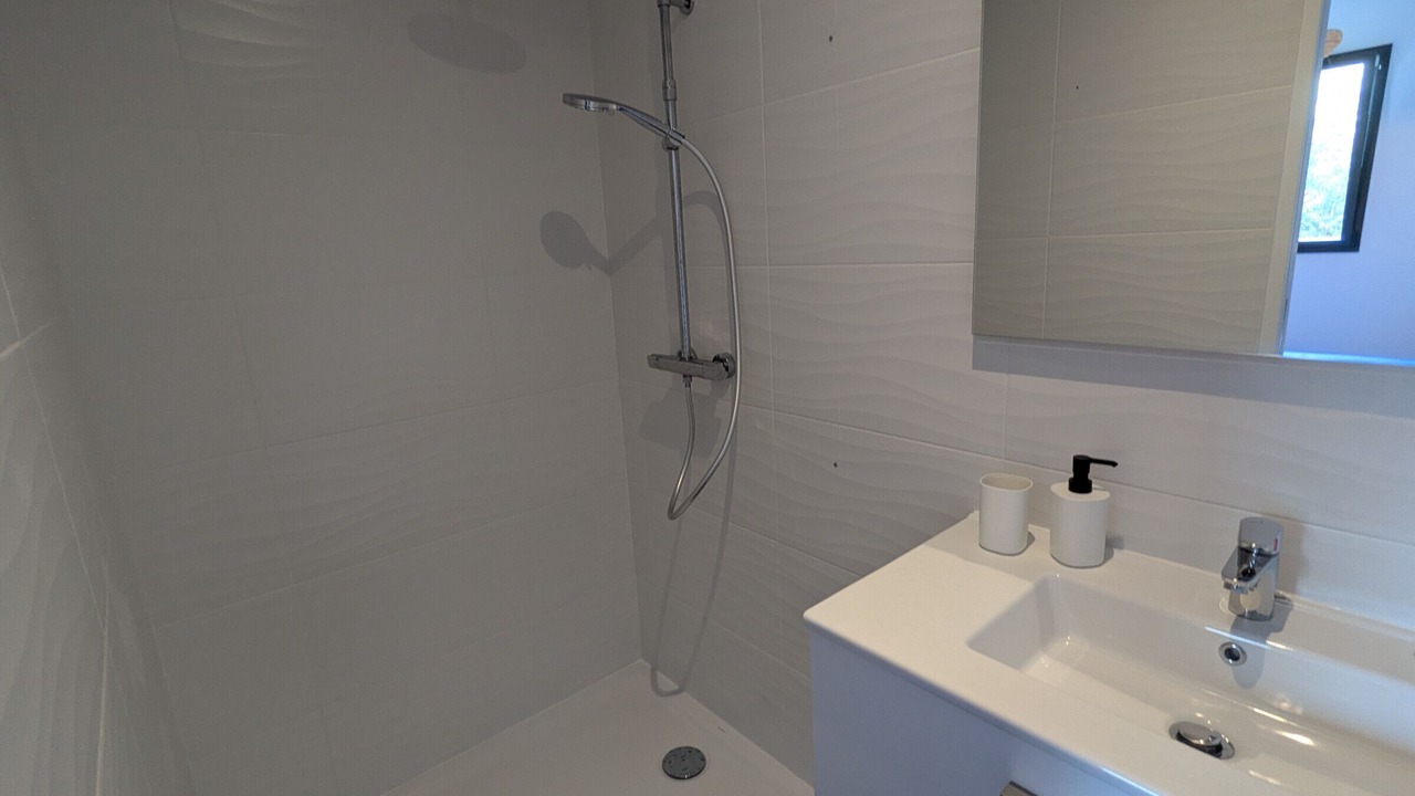 Photo of Bathroom in Plouarzel