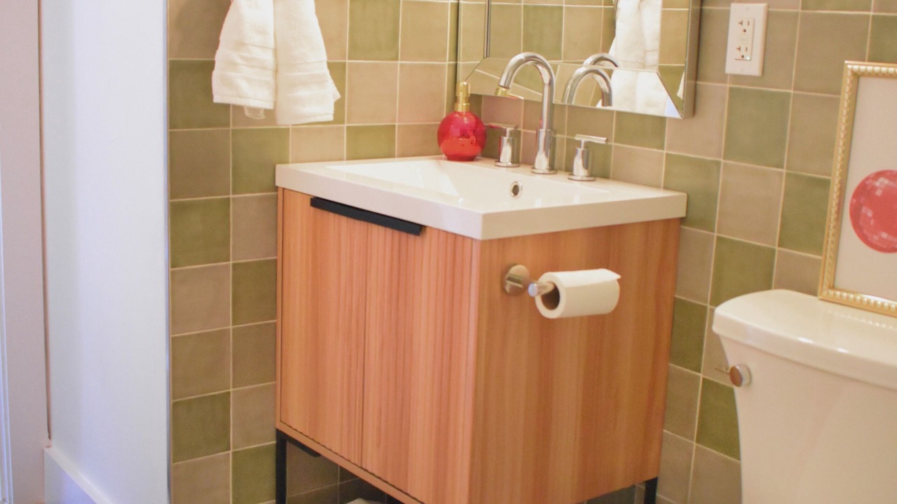 Photo of Bathroom in Pecan Springs Springdale