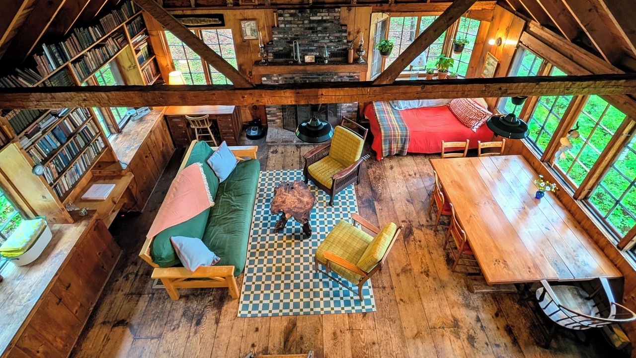 Photo of Bedroom in Tuftonboro