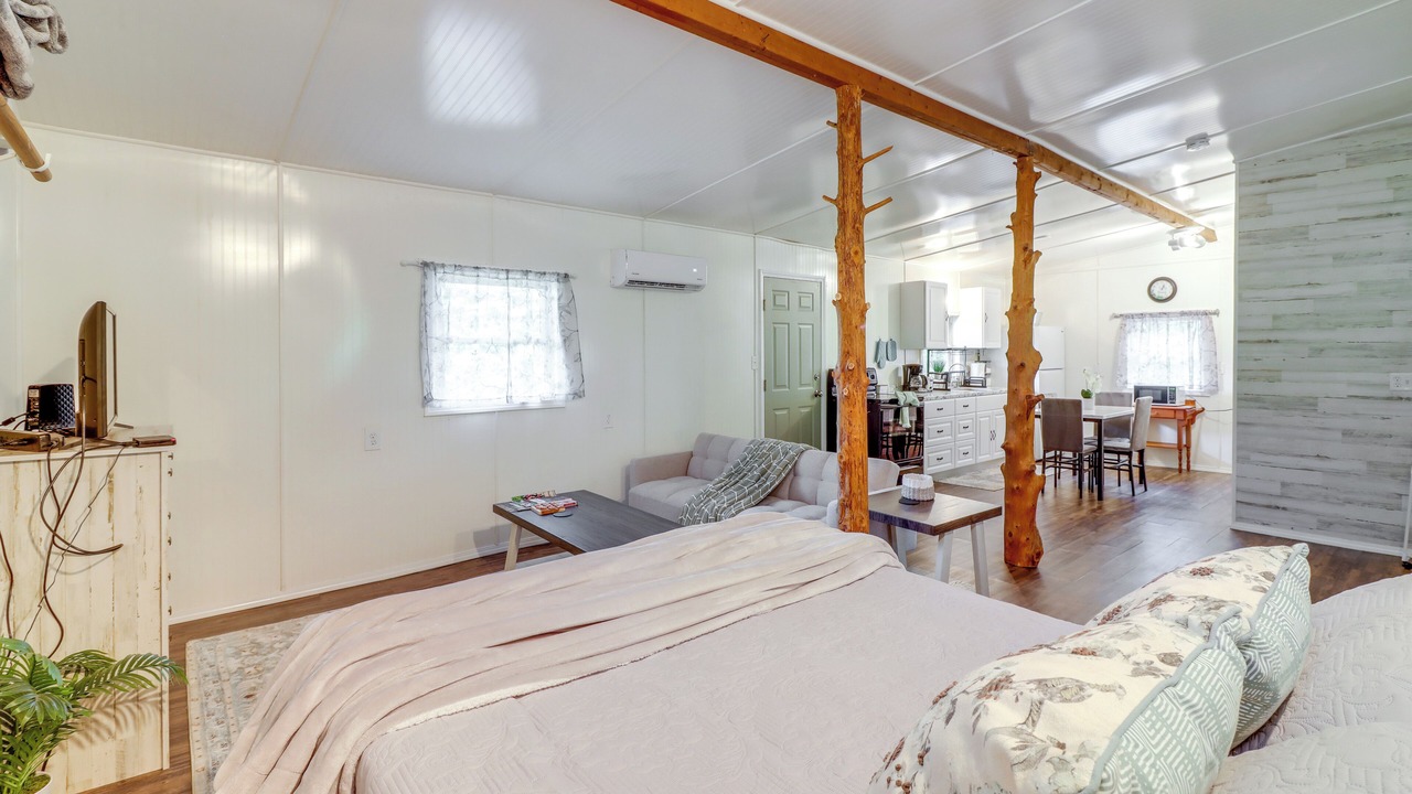 Photo of Bedroom in Harrison