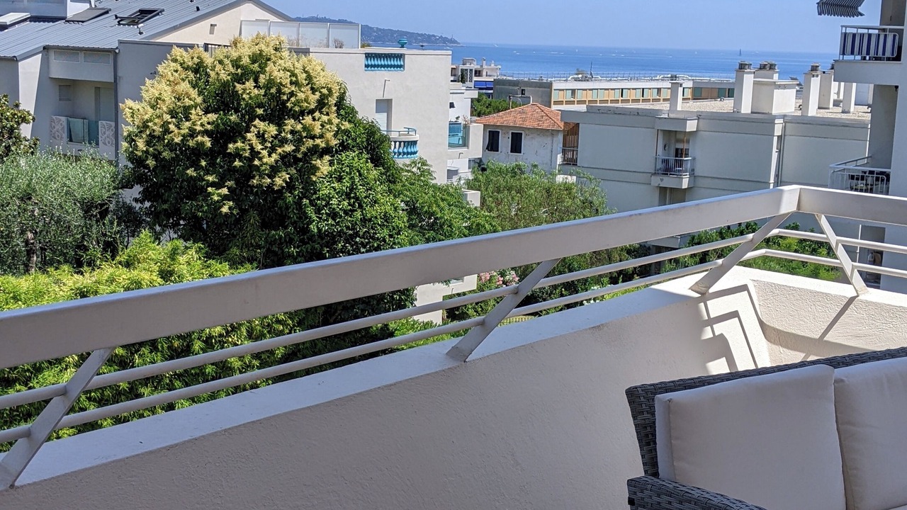 Photo of Outdoor in La Californie