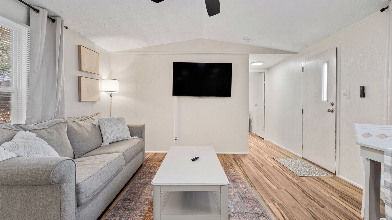 Photo of Livingroom in Cookson