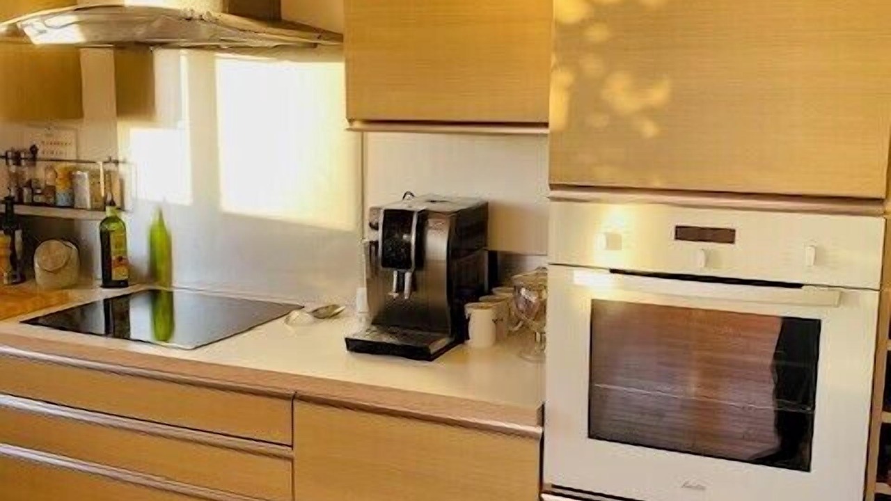Photo of Kitchen in Quartier Grieu-Vallon Suisse-Saint-Hilaire