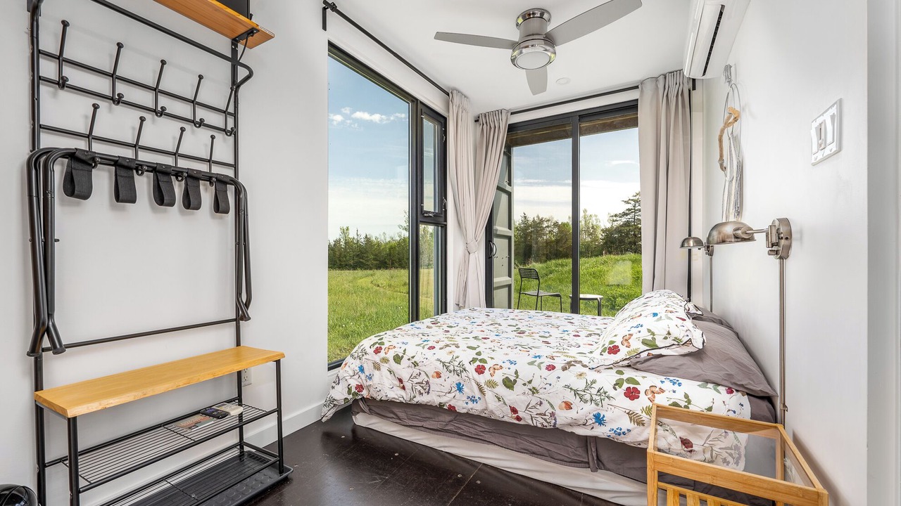 Photo of Bedroom in Gilbert Mills