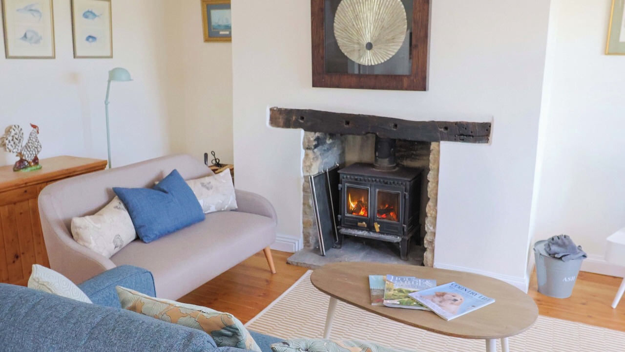 Photo of Livingroom in Littlebredy