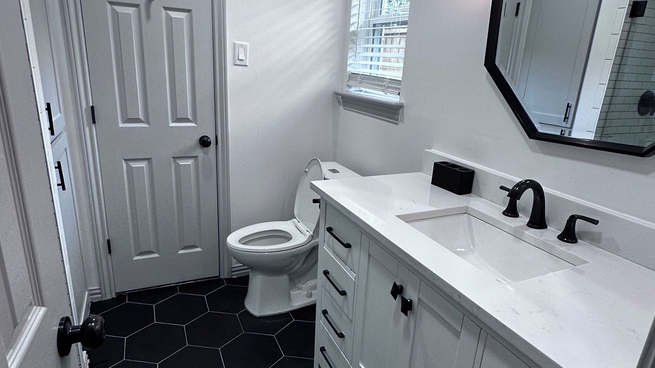 Photo of Bathroom in North Dallas