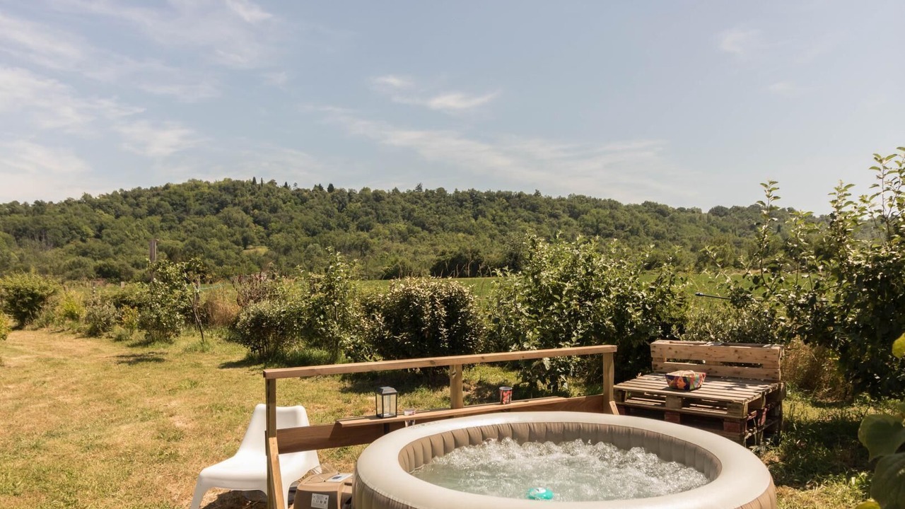 Photo of Outdoor in Noe