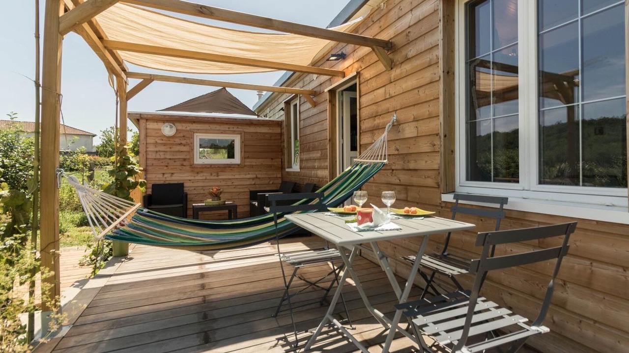 Photo of Outdoor in Noe