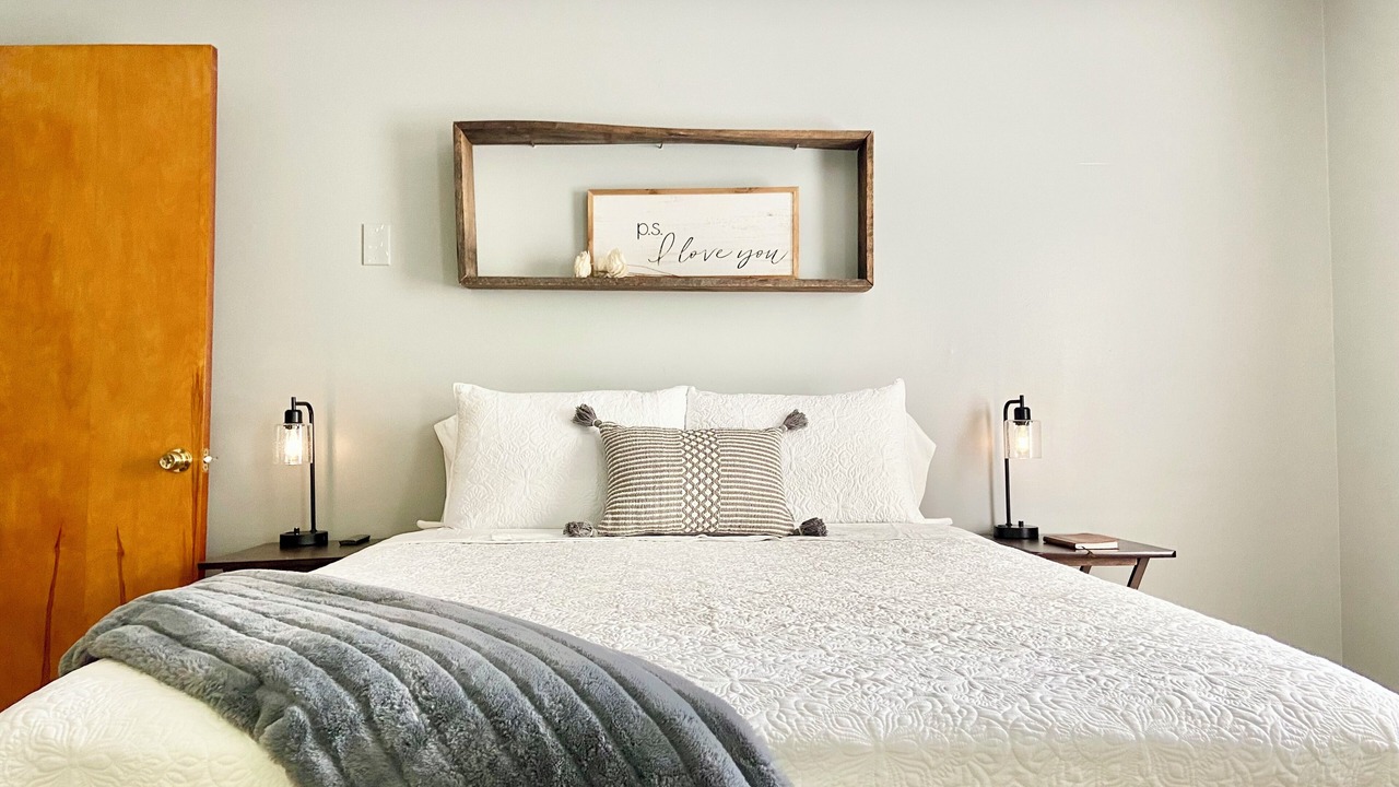 Photo of Bedroom in Woodbury