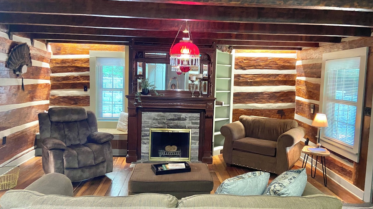 Photo of Livingroom in Woodbury