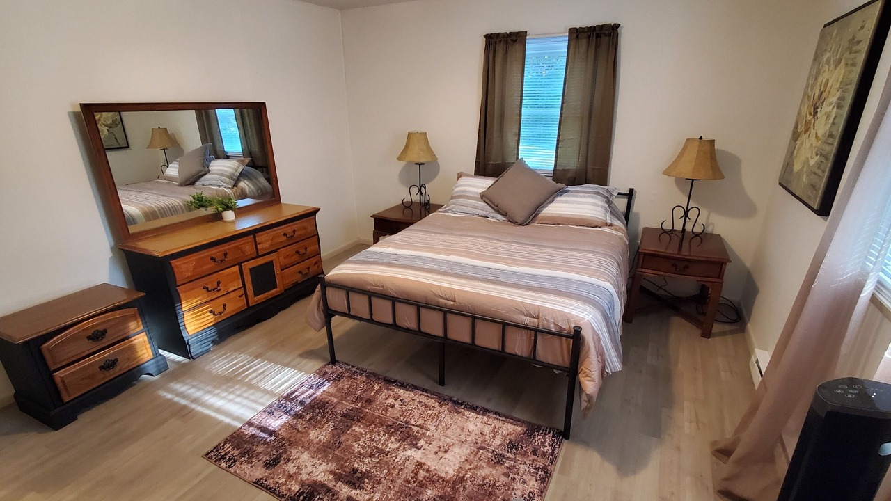 Photo of Bedroom in West Eaton