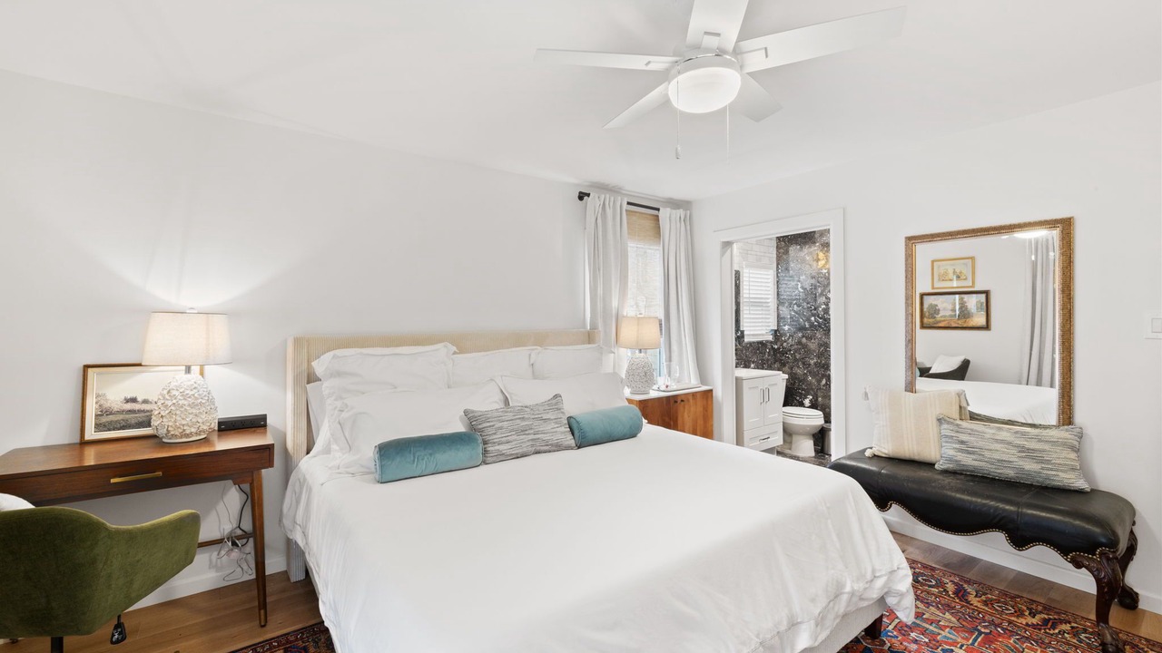 Photo of Bedroom in Highland Park West