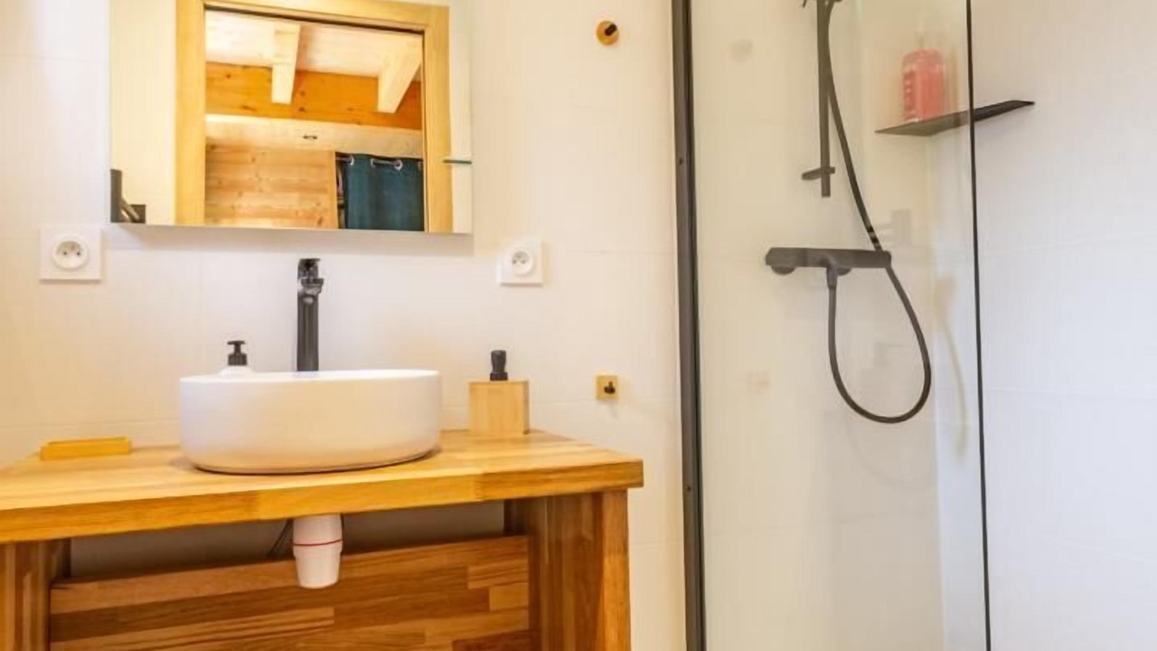 Photo of Bathroom in Saint-Francois-Longchamp