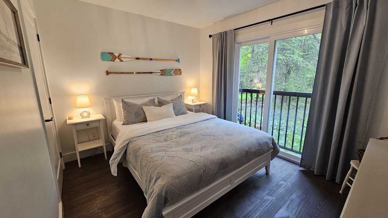 Photo of Bedroom in Bracebridge