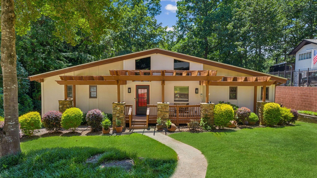 Photo of Outdoor in Buford