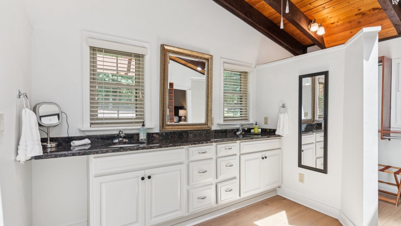 Photo of Others in Buford