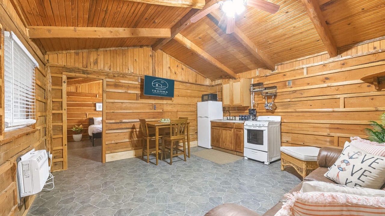 Photo of Livingroom in Madill