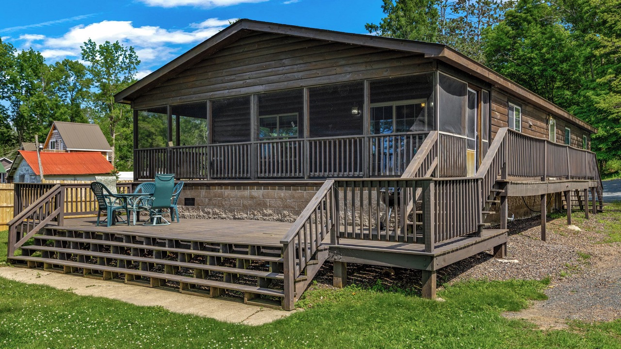 Photo of Outdoor in Brill