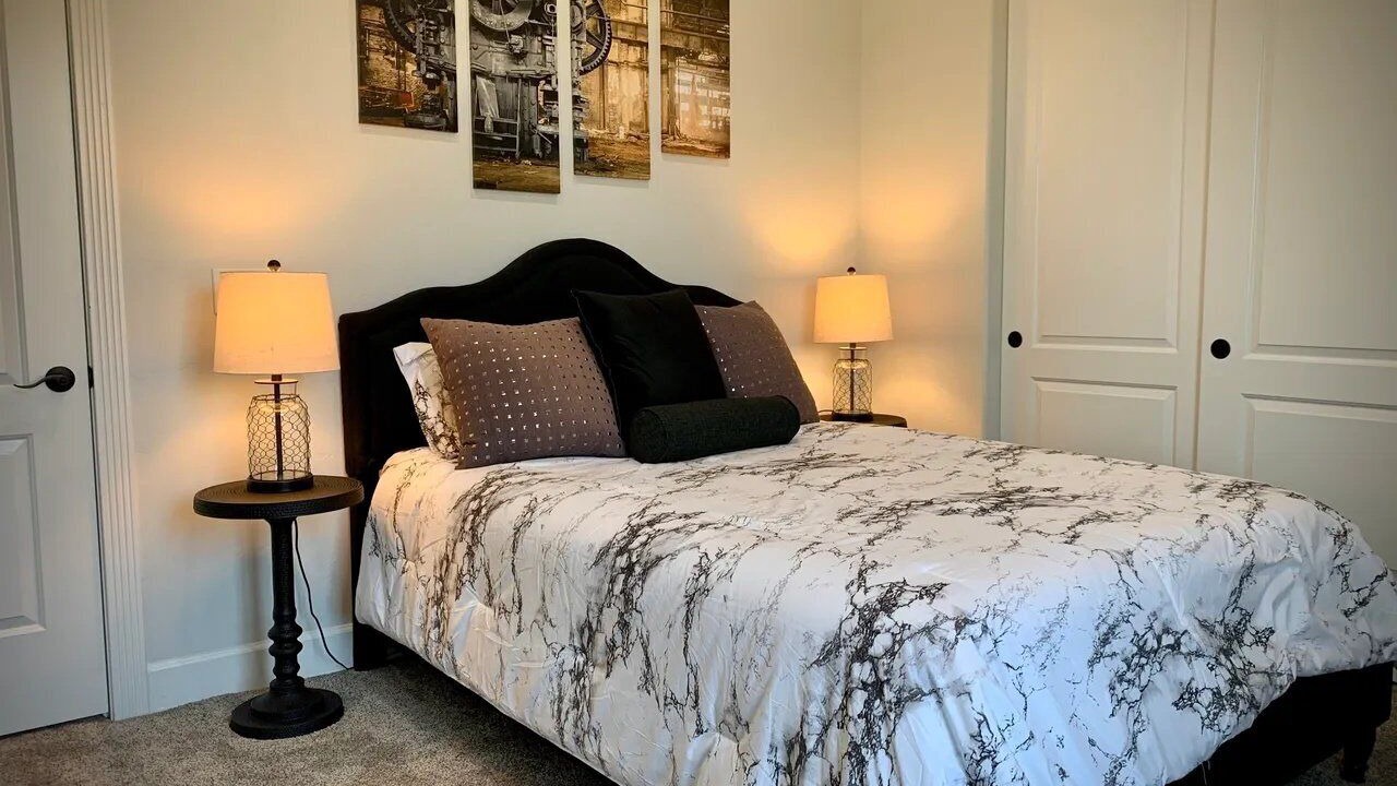 Photo of Bedroom in Parker Strip