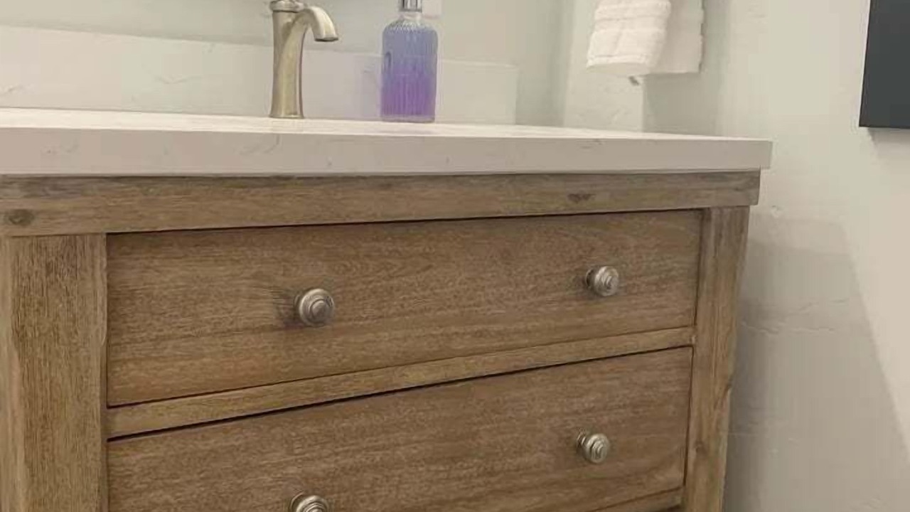 Photo of Bathroom in Parker Strip