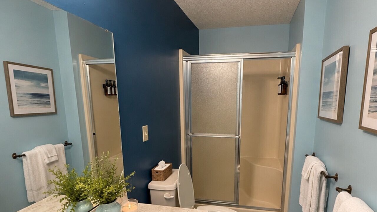Photo of Bathroom in Camdenton