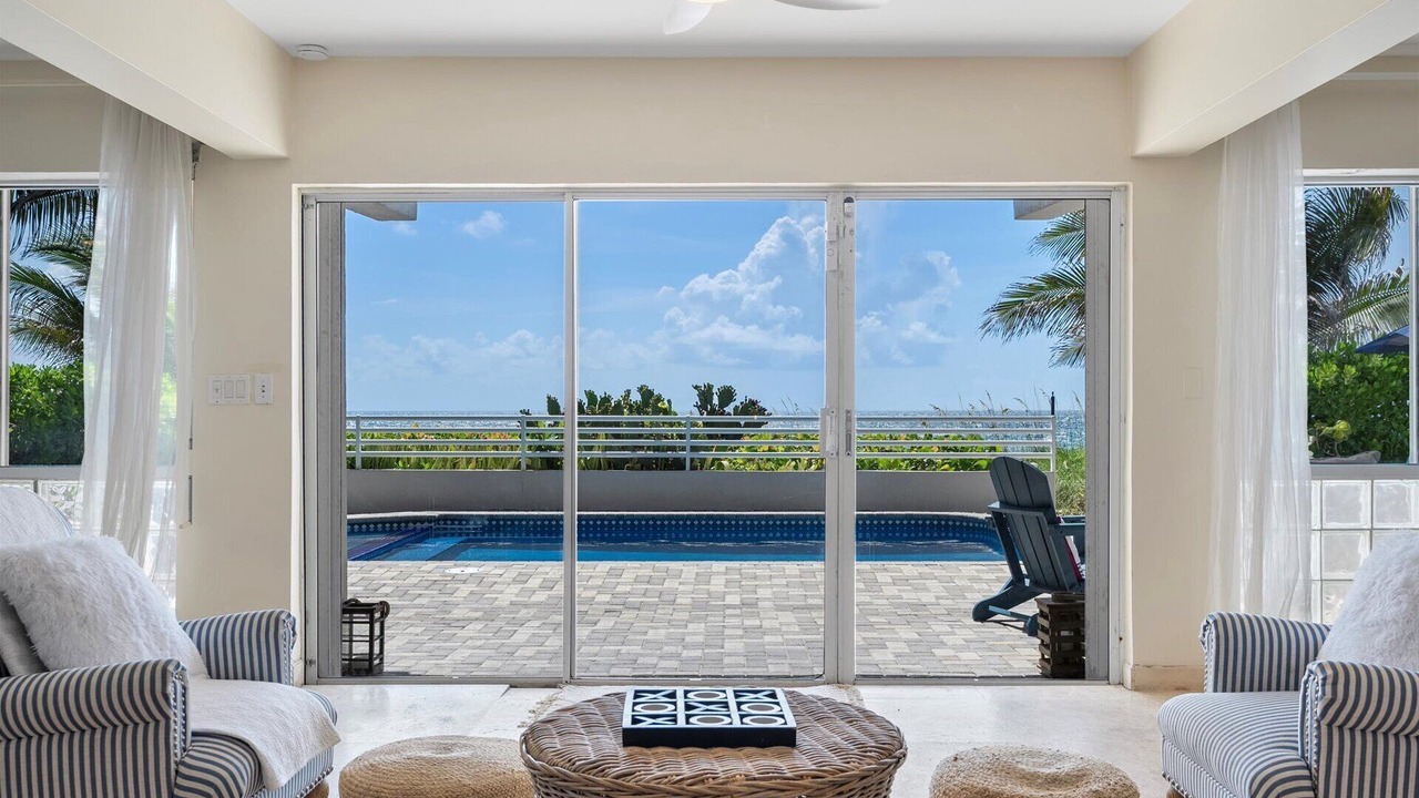 Photo of Outdoor in Lauderdale Beach