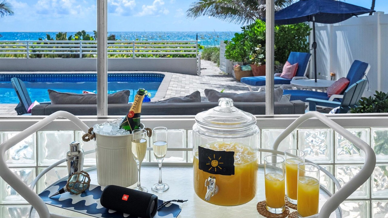 Photo of Outdoor in Lauderdale Beach