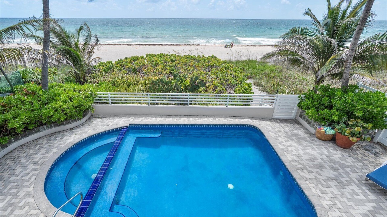 Photo of Outdoor in Lauderdale Beach