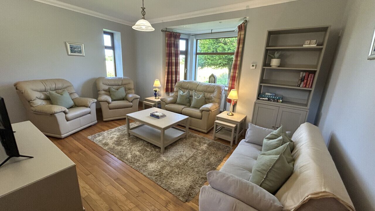 Photo of Livingroom in Kilmarnock