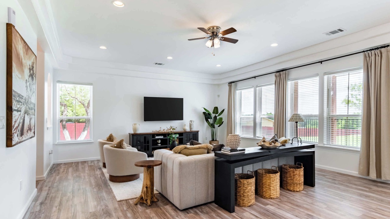 Photo of Livingroom in Del Valle