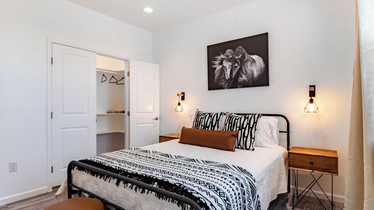 Photo of Bedroom in Del Valle
