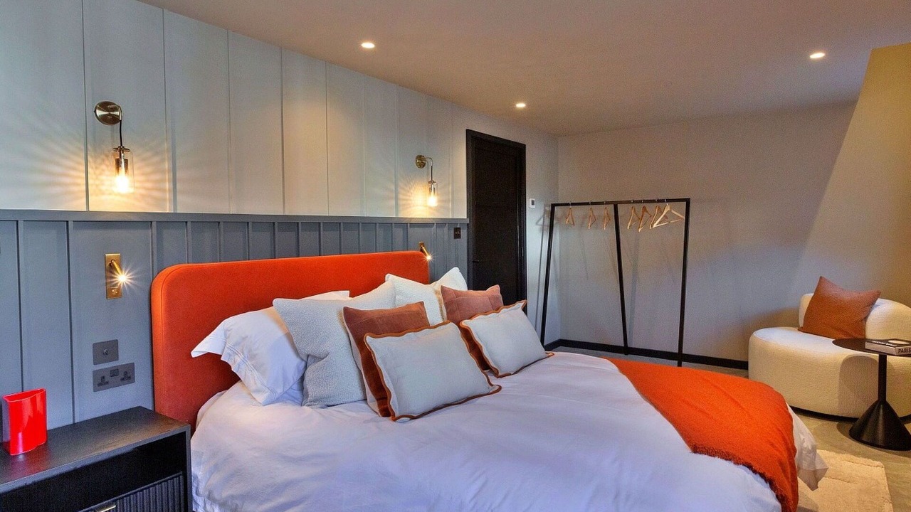 Photo of Others in Appledore