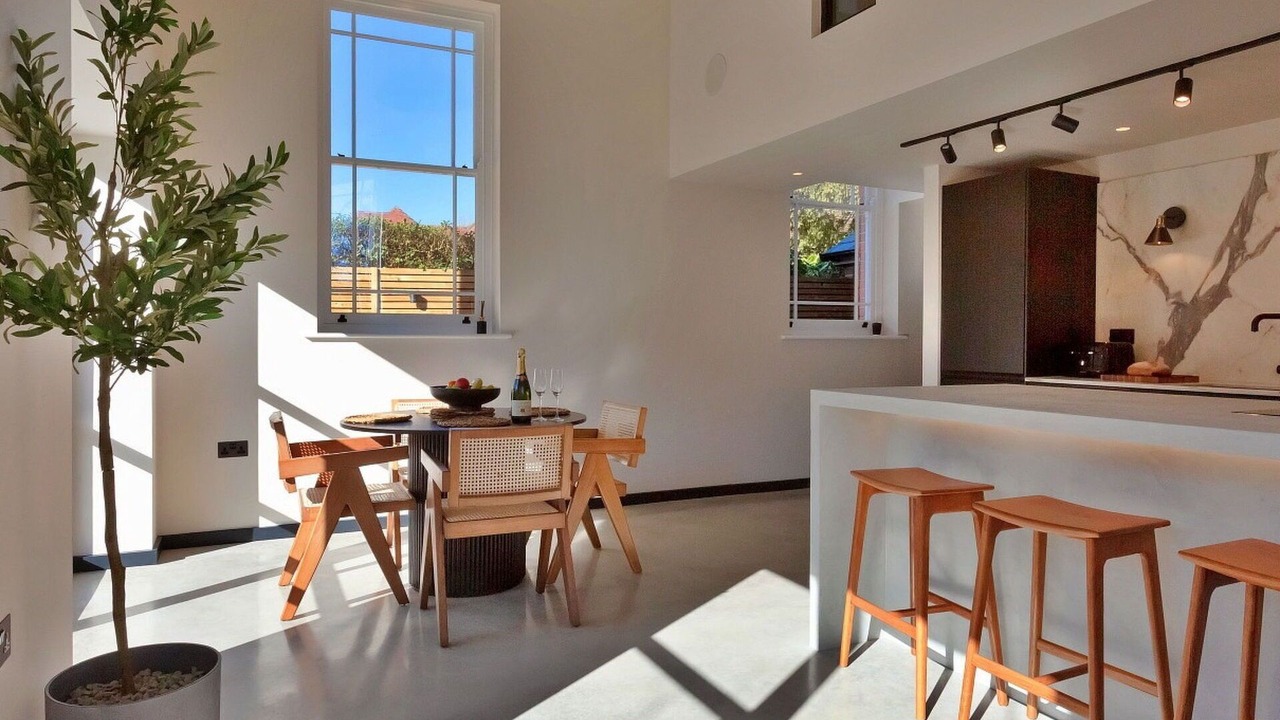 Photo of Others in Appledore