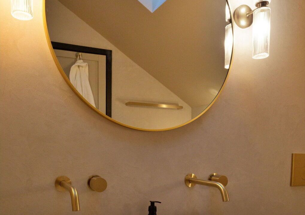 Photo of Others in Appledore