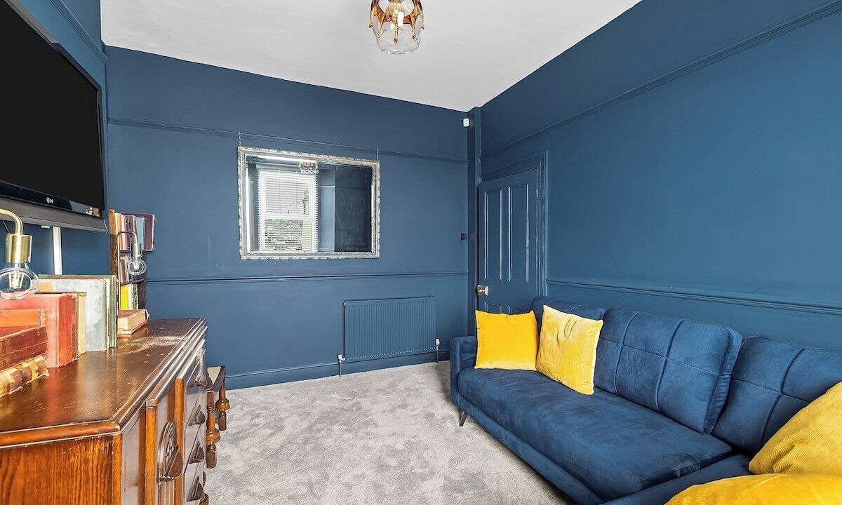 Photo of Livingroom in Plymouth