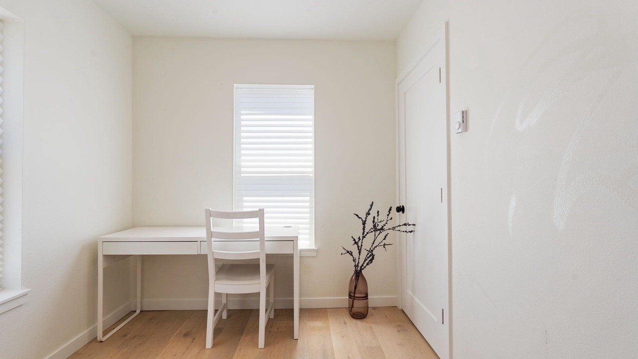 Photo of Others in Alberta Arts District