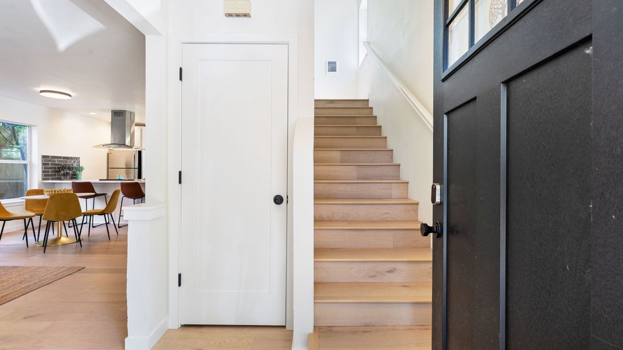 Photo of Others in Alberta Arts District