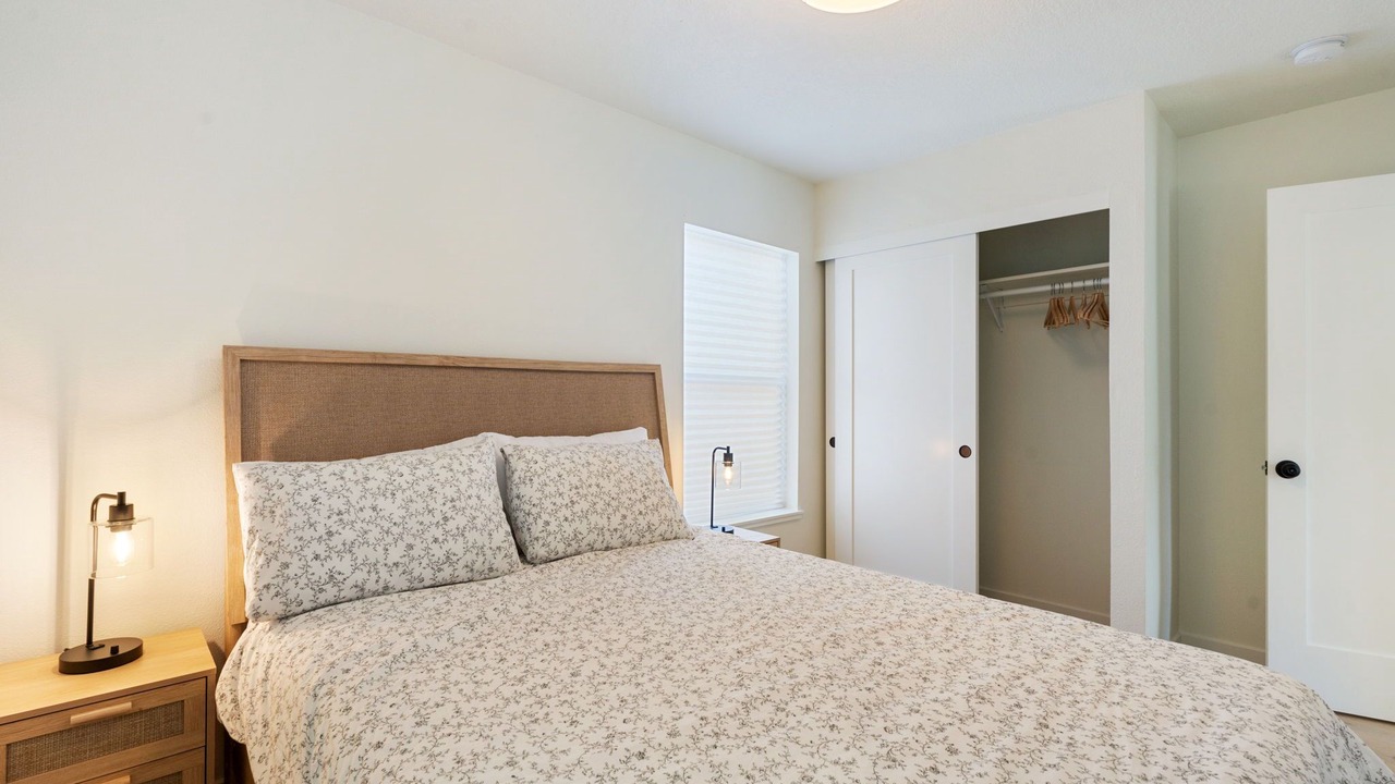 Photo of Bedroom in Alberta Arts District