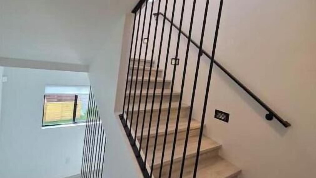 Photo of Others in Bryn Mawr-Skyway