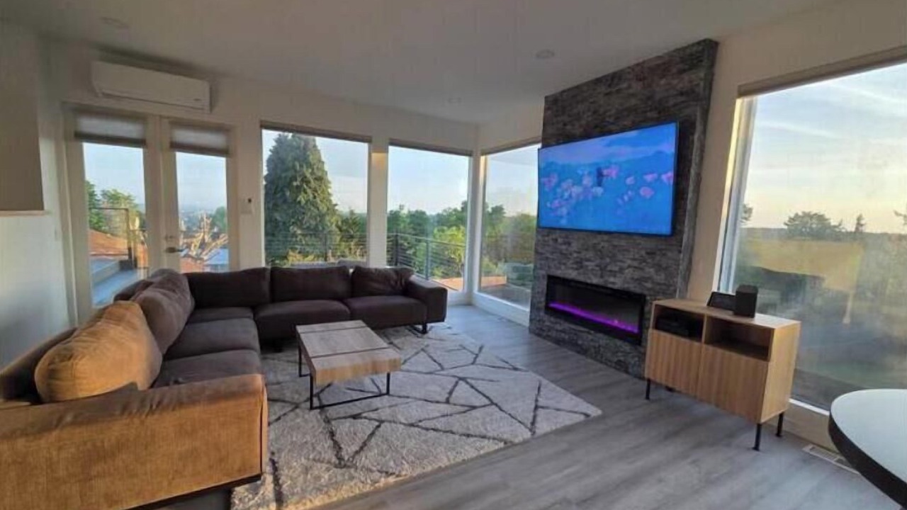 Photo of Livingroom in Bryn Mawr-Skyway