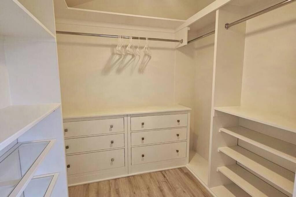 Photo of Others in Bryn Mawr-Skyway