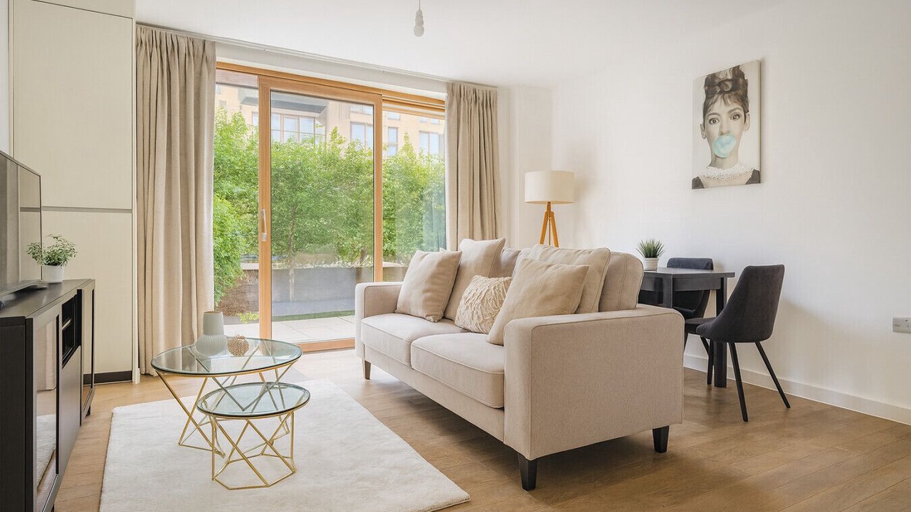 Photo of Livingroom in Whittington