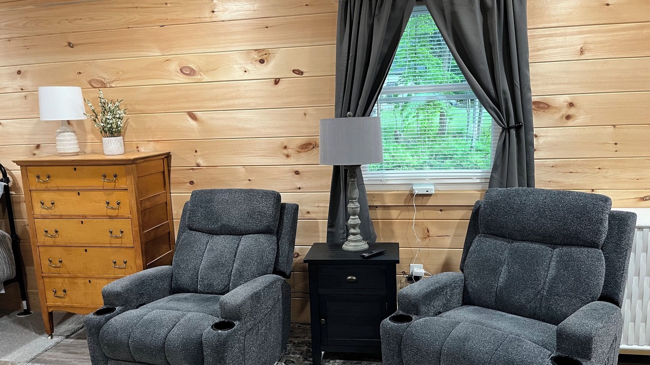 Photo of Livingroom in Lawrenceville